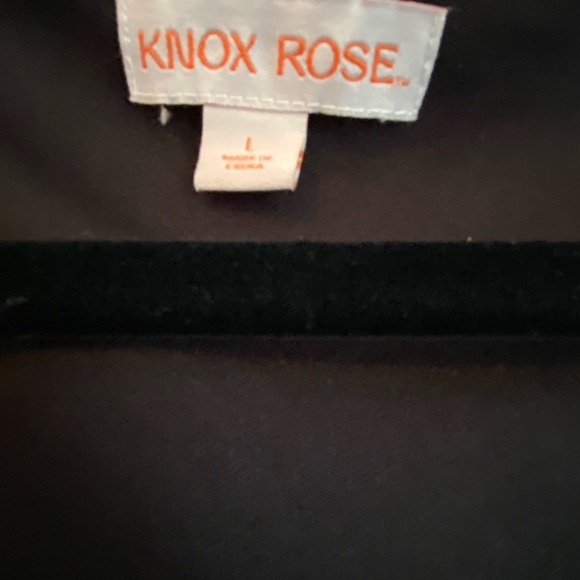 Knox Rose Black Velvet V-Neck Blouse - Picture 3 of 4